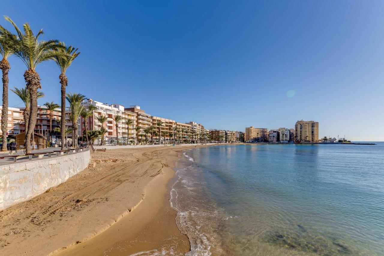 Cozy Appartment Torrevieja At Irina Экстерьер фото
