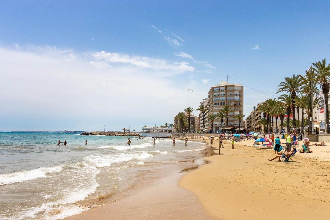 Cozy Appartment Torrevieja At Irina Экстерьер фото